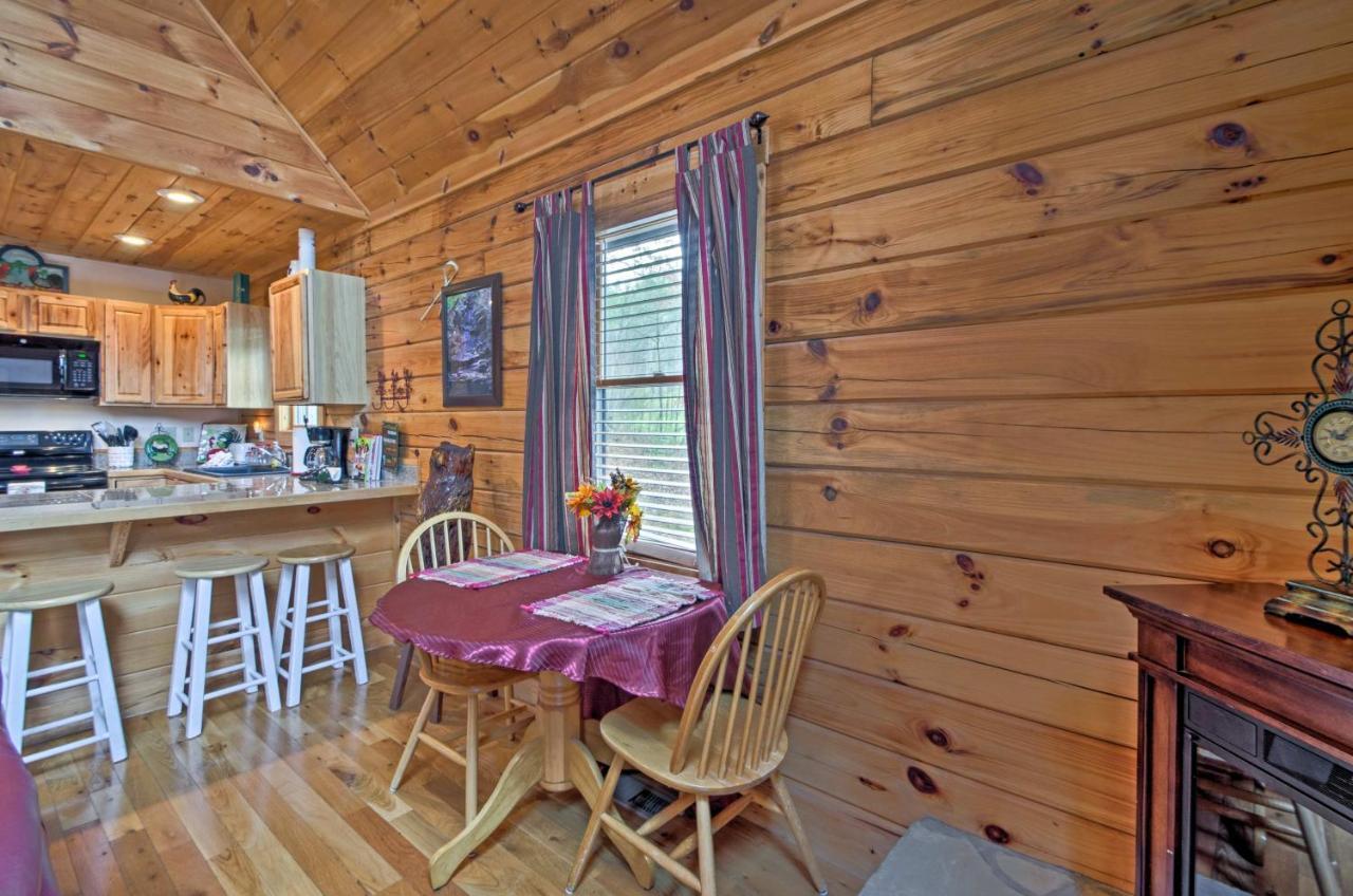 Bryson City Vacation Rental With Hot Tub And Fire Pit! Eksteriør bilde