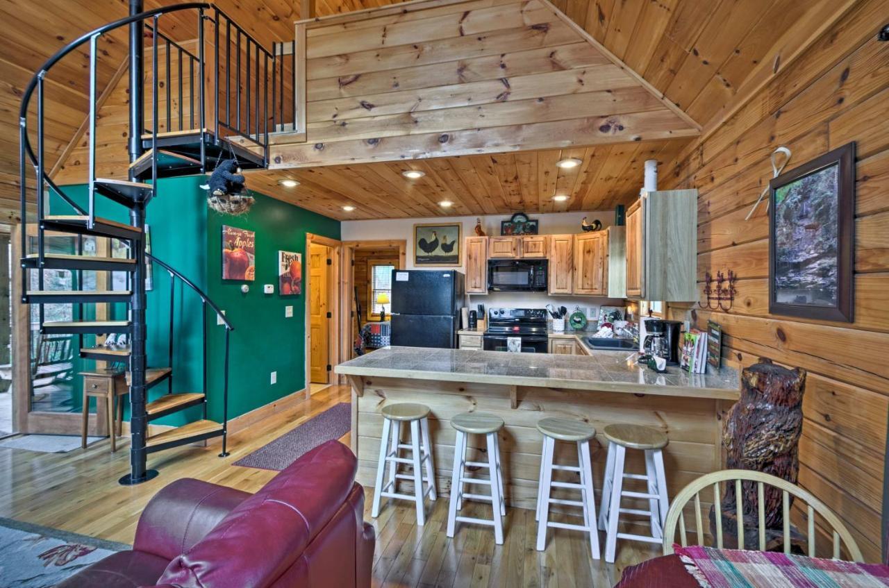 Bryson City Vacation Rental With Hot Tub And Fire Pit! Eksteriør bilde