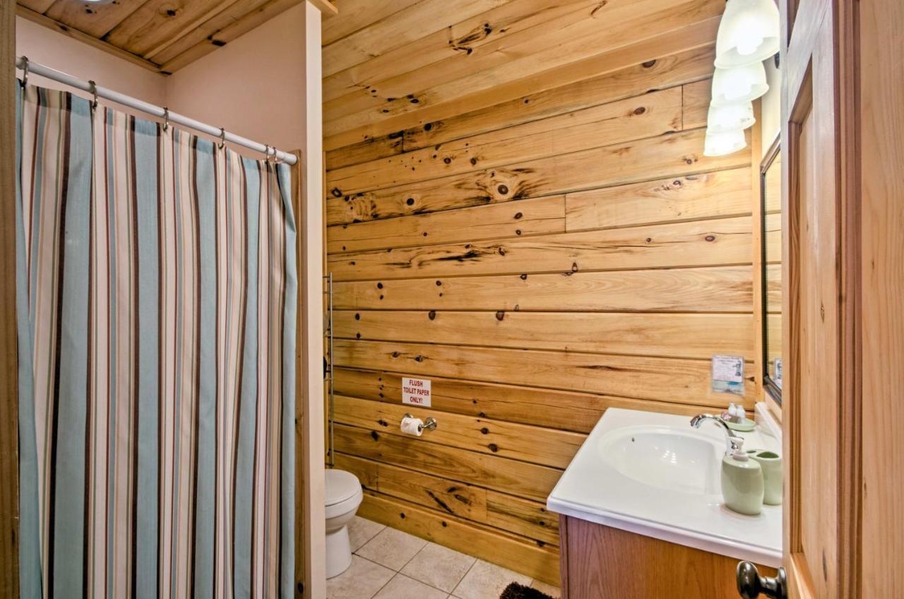 Bryson City Vacation Rental With Hot Tub And Fire Pit! Eksteriør bilde