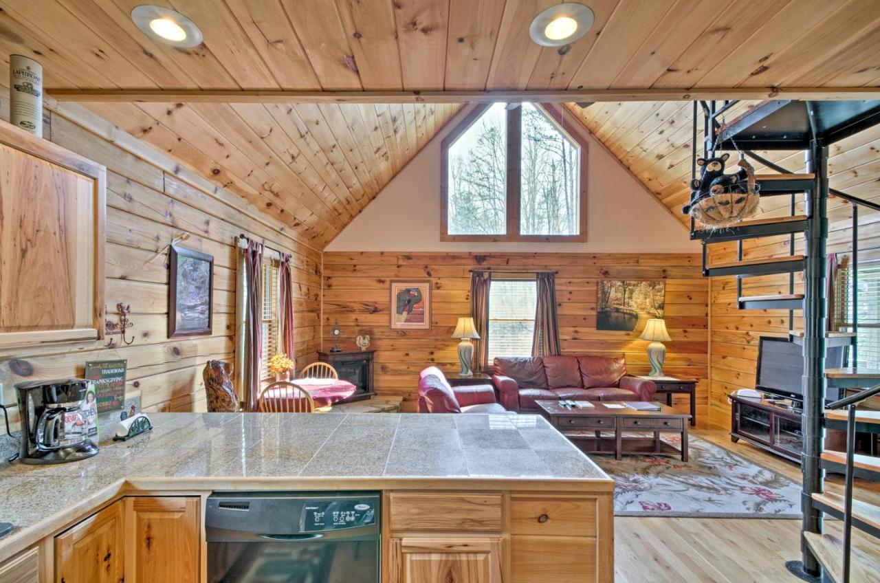 Bryson City Vacation Rental With Hot Tub And Fire Pit! Eksteriør bilde
